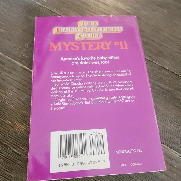 Vintage 90s The Babysitters Club Mystery #11 Scholastic Paperback Book - Picture 3 of 6